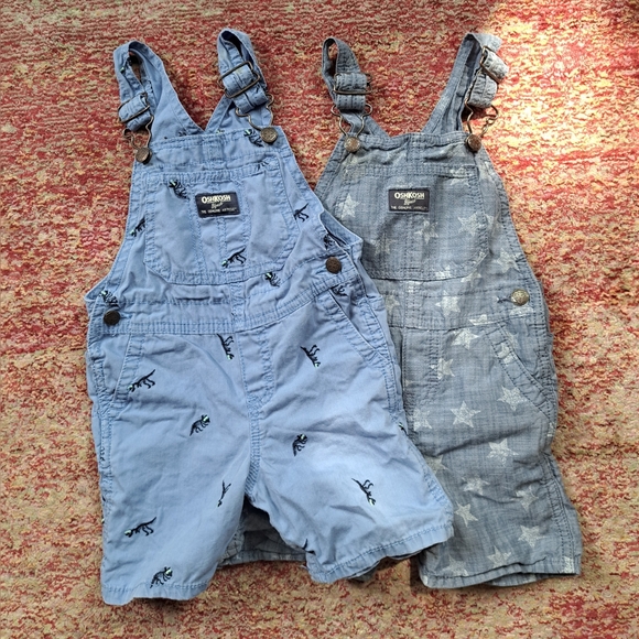24 m Oshkosh B'Gosh Shorteralls /Blue Shorteralls / Dinosaur overalls - Picture 6 of 6